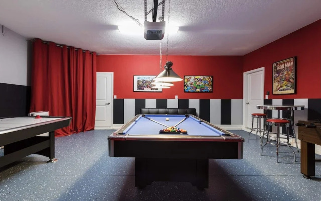 Greenview 8BR Home Private Theater Pool/spa/games