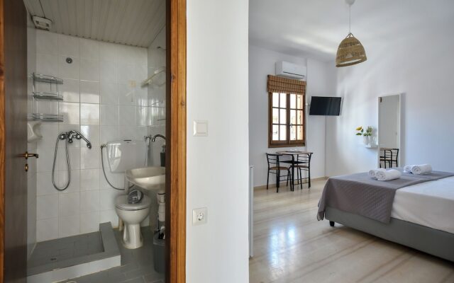 Eva Studios & Apartments