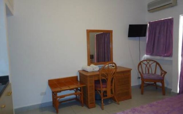 Aqualand Hotel & Resort