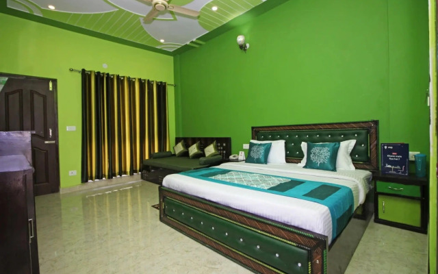 OYO 7252 near Kempty Falls