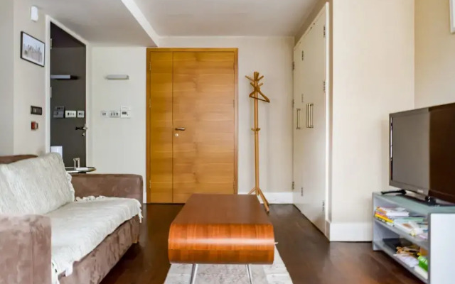 Bright 1 Bedroom Flat Near Farringdon