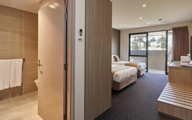Foreshore Hotel