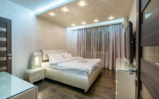 Fortnight (Фортнайт) на шоссе Хорошевское 16/2