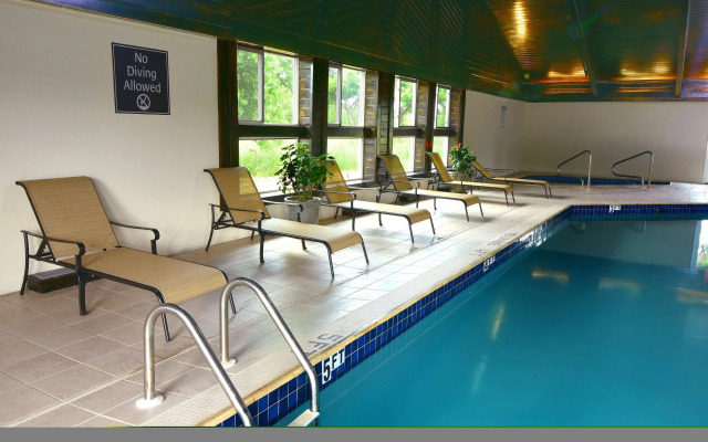 Best Western Plus Flint Airport Inn & Suites