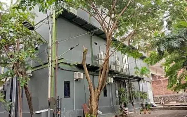 Ceria Residence Near AhmadYani International Airport Semarang
