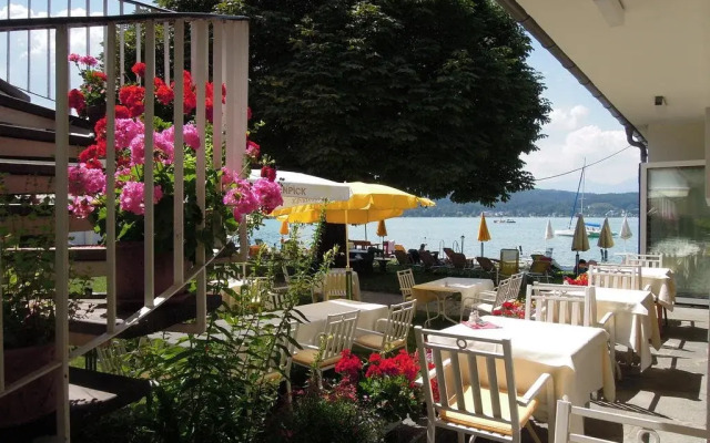 Strandhotel Kärntnerhof