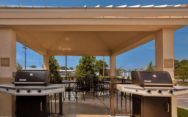 Candlewood Suites Norfolk Airport by IHG