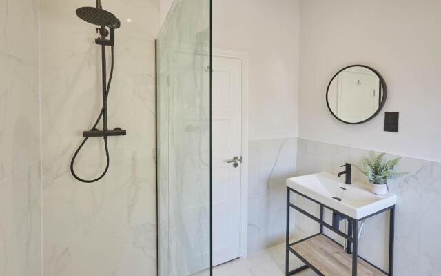 Host & Stay - Ocean Pearl @ Scarborough