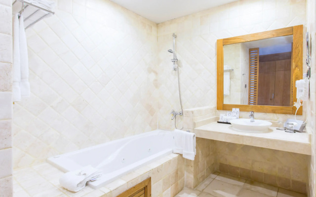 Sunscape Coco Punta Cana Hotel - All Inclusive