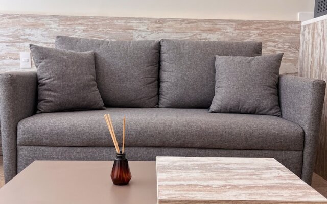 Studio Toh 210 - Elle Residence