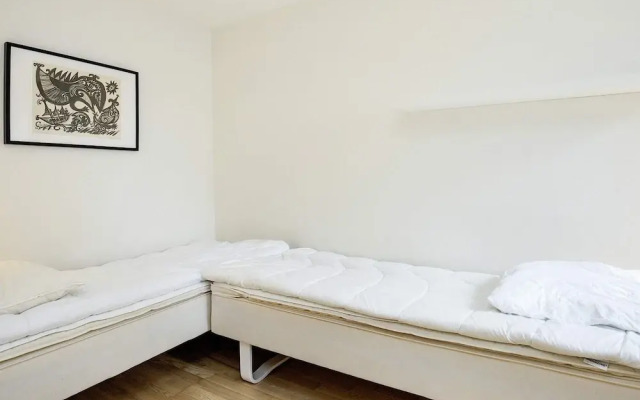 6 Person Holiday Home in Vaeggerlose