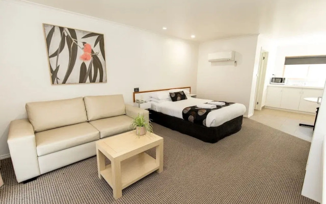 Murray Downs Resort