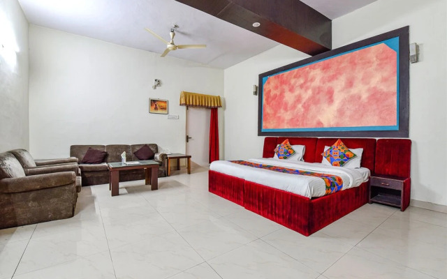 Fabhotel Prime Surpin Palace