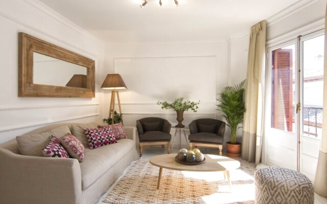 Chezmoihomes Glow And Elegance 4Br Retreat