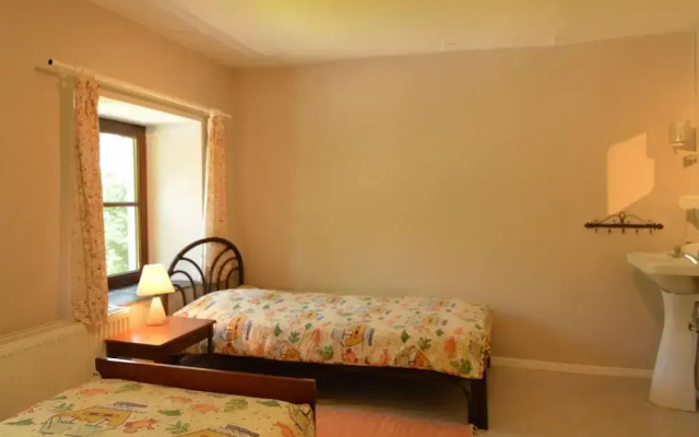 Holiday Home in La Rouge Miniere Nature Haven