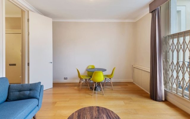 Modern & Cosy One Bedroom Apartment, Close to Tube