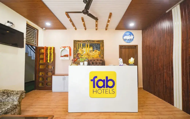 Fabhotel White House Tilak Nagar