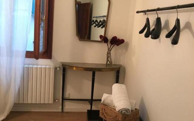Loggia Rialto Apartments