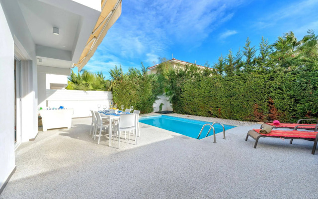 Villa Atlantis