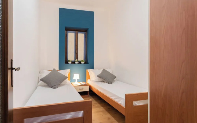 Family Lake Apartment by Rent all Como