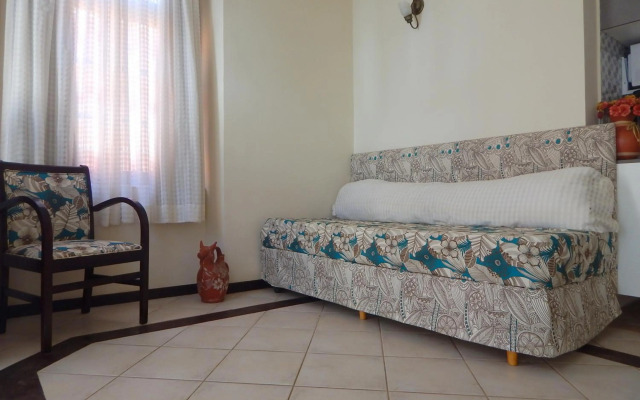 Solar do Carmo Suites & Apartments