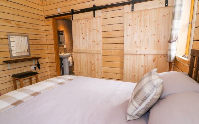 The Paddock, Llanbrynmair