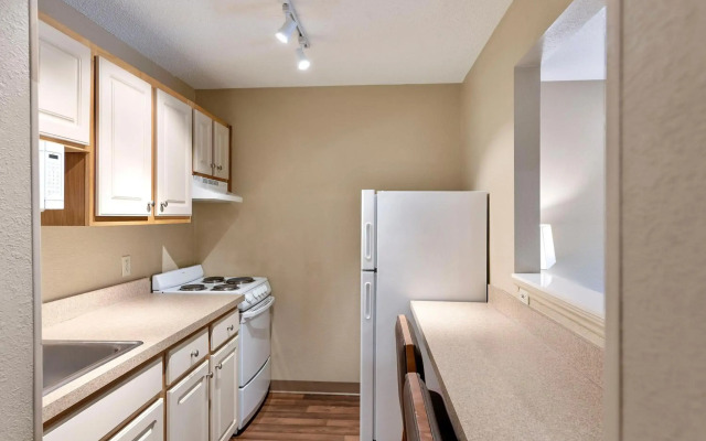 Extended Stay America Select Suites Charlotte Tyvola Rd Exec