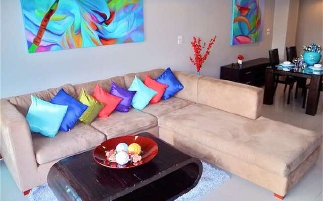 Sunrise 3 bedrooms Modern Apartment In Nai Harn