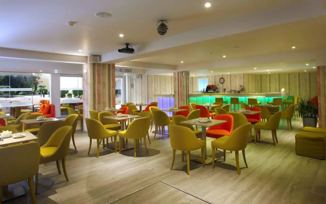 Malama Beach Holiday Village