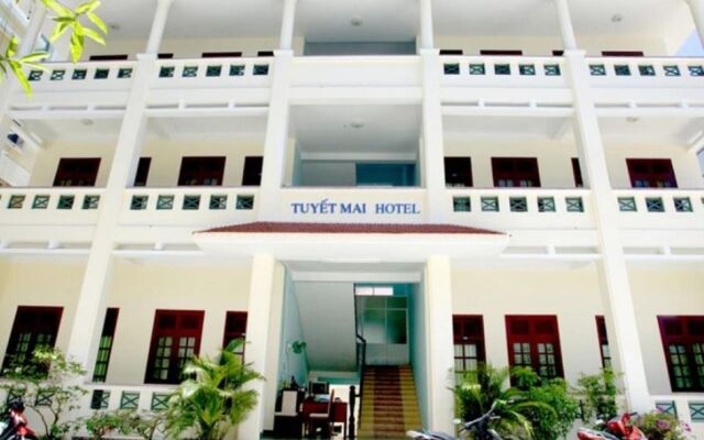 Tuyet Mai Hotel