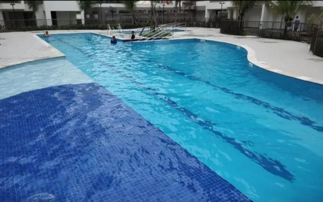 Apartamento na Praia Martim de Sá com linda vista