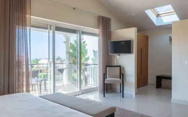 Sensational 2 Bedroom Townhouse 4 People