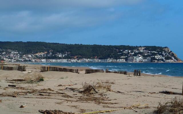 Apartamento céntrico y renovado, 100m de la playa