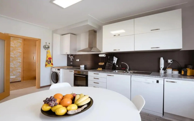 2bedroom-1bathroom-seaview-outdoorpool-petfriendly