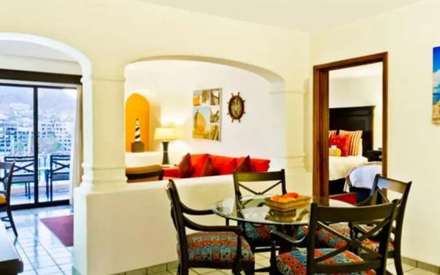 Cozy Studio Sleeps 4 in Marina Bay Cabo