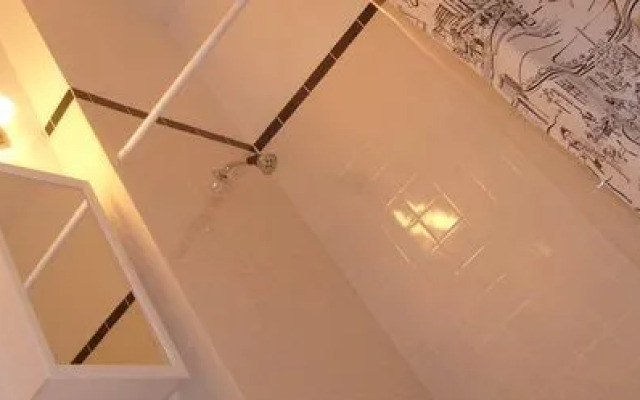 South End Getaway by Vacasa