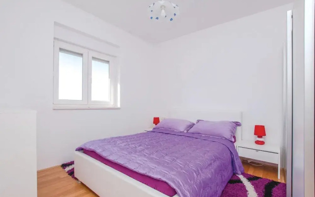 Stunning Home in Sibenik With Wifi and 4 Bedrooms