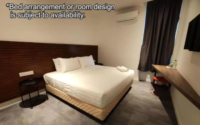 T Hotel Tandop