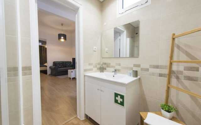 Fresh One Bedroom Apartment In Noble Principe Real