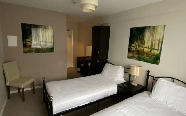 Somerton Lodge Hotel
