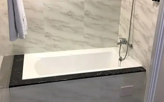 Royal Seasons Hotel Taichung Zhongkang