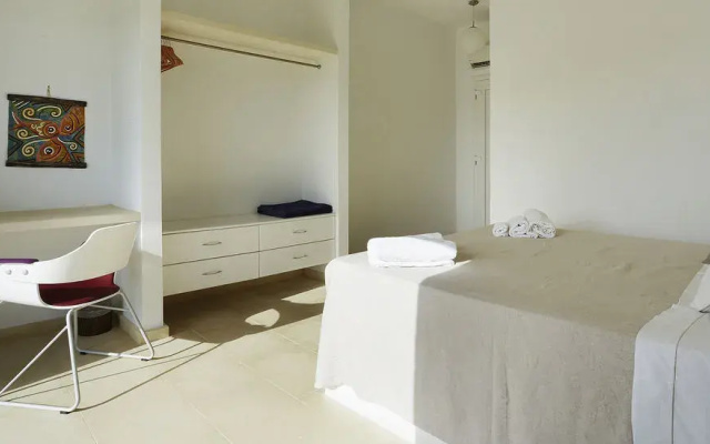 Acantha Boutique Hotel