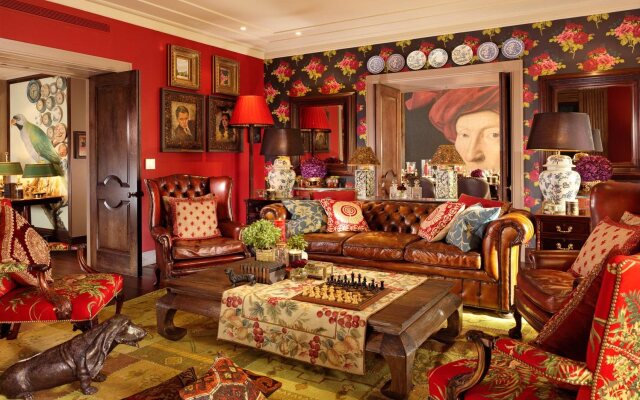 Taj 51 Buckingham Gate, Suites and Residences