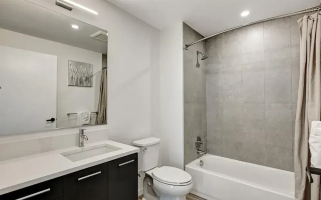 Global Luxury Suites Downtown Charleston