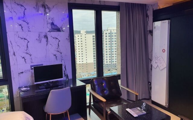 Busan Seomyeon YUNA Hotel Business