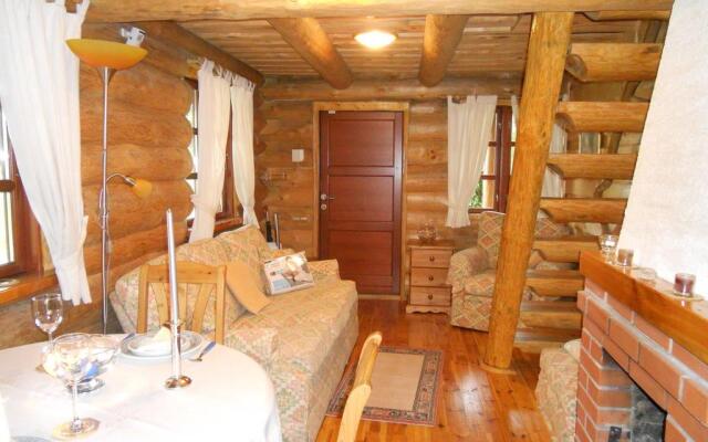 Forest Edge Lodge and House