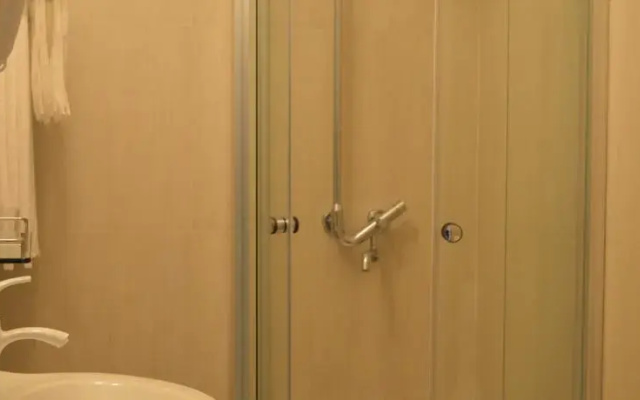 GB Hotel