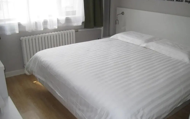 Motel Hotel Zhanqian Plaza Branch