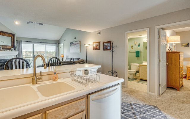 Ozark Condo W/community Pool & Beach Access