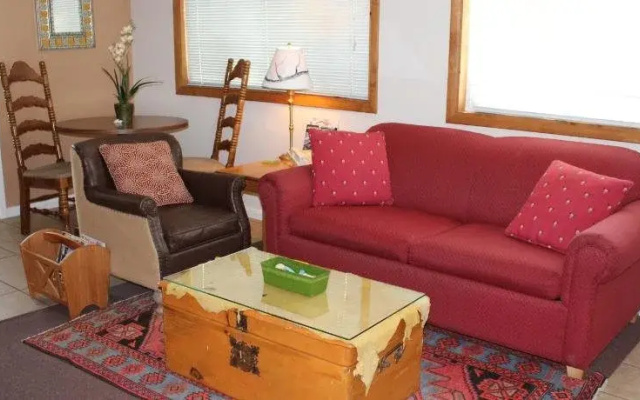 Wapiti Lodge